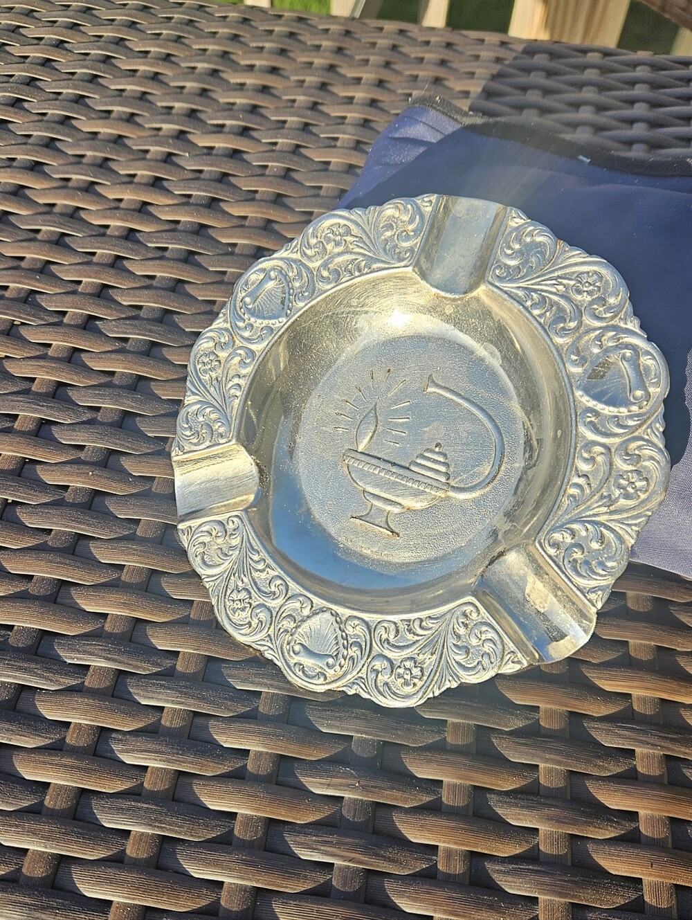 Ornate Silver-Tone Metal Decorative Ashtray - Classic Home Dining Accent